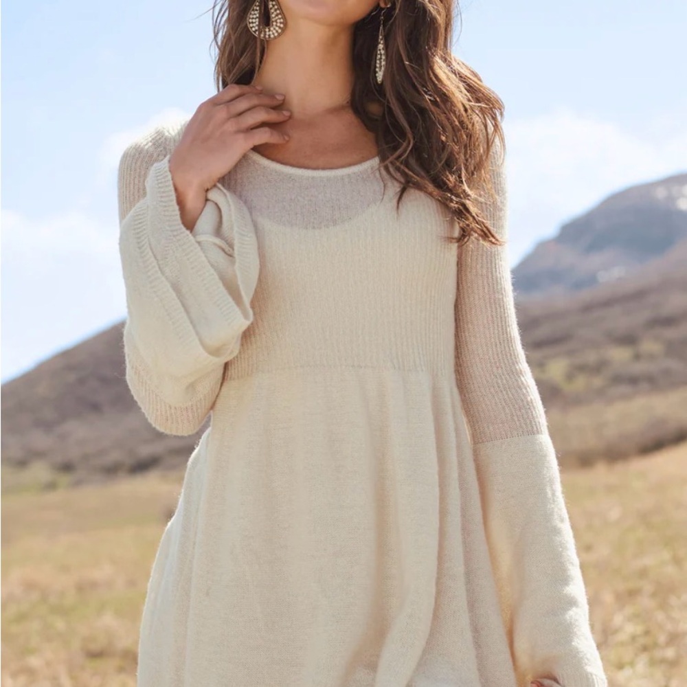 Boho Sweater Dress Boho Country NWT
So cute, sexy, comfy & easy on!